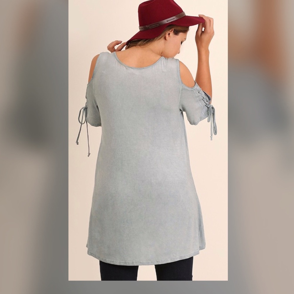 SALE! LAST ONE! 1 XL LEFT! Alaine Open Shoulder - Picture 3 of 4