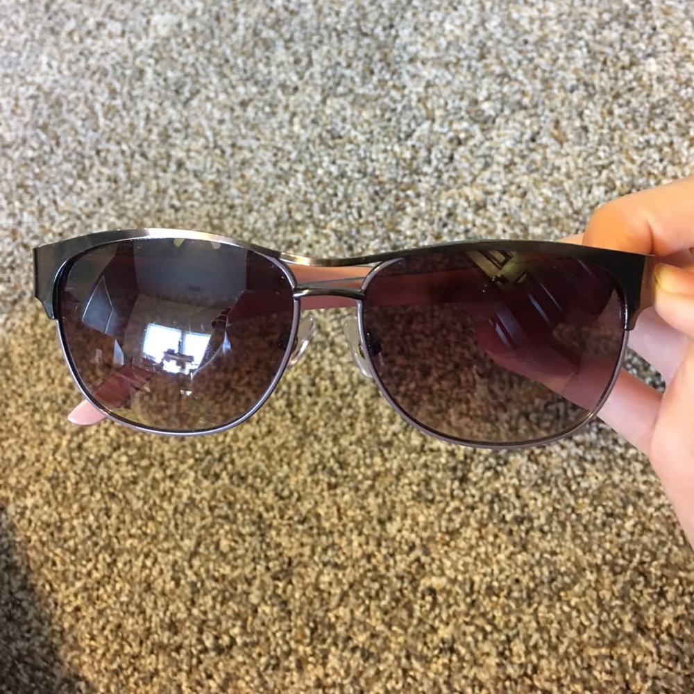 Sunglasses // Nine West // Pink Giraffe Print