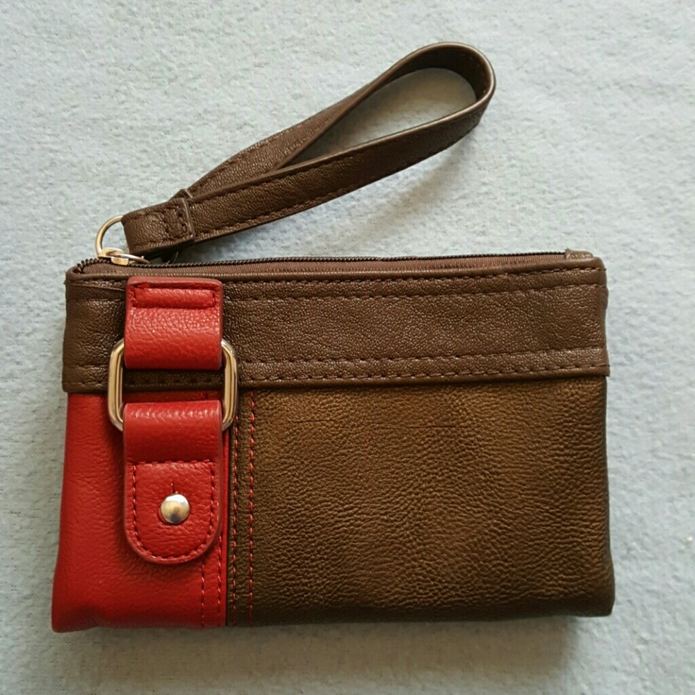 Steve madden wristlet