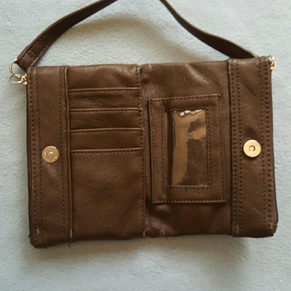 Steve madden wristlet - Picture 3 of 4