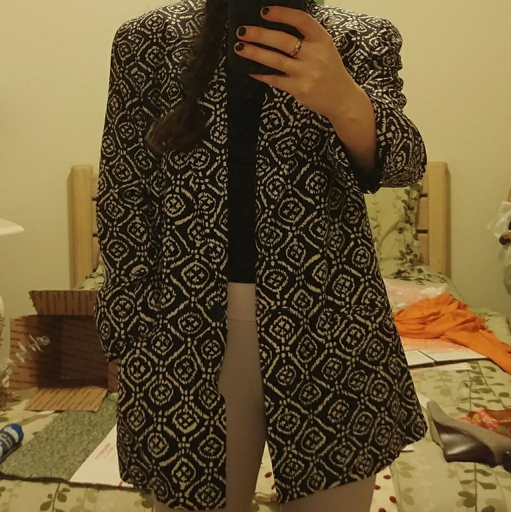 Saks Fifth Ave silk blazer - Picture 5 of 5