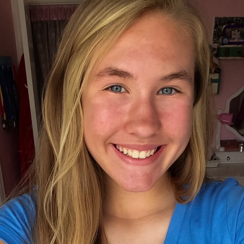 Meet your Posher, Abby