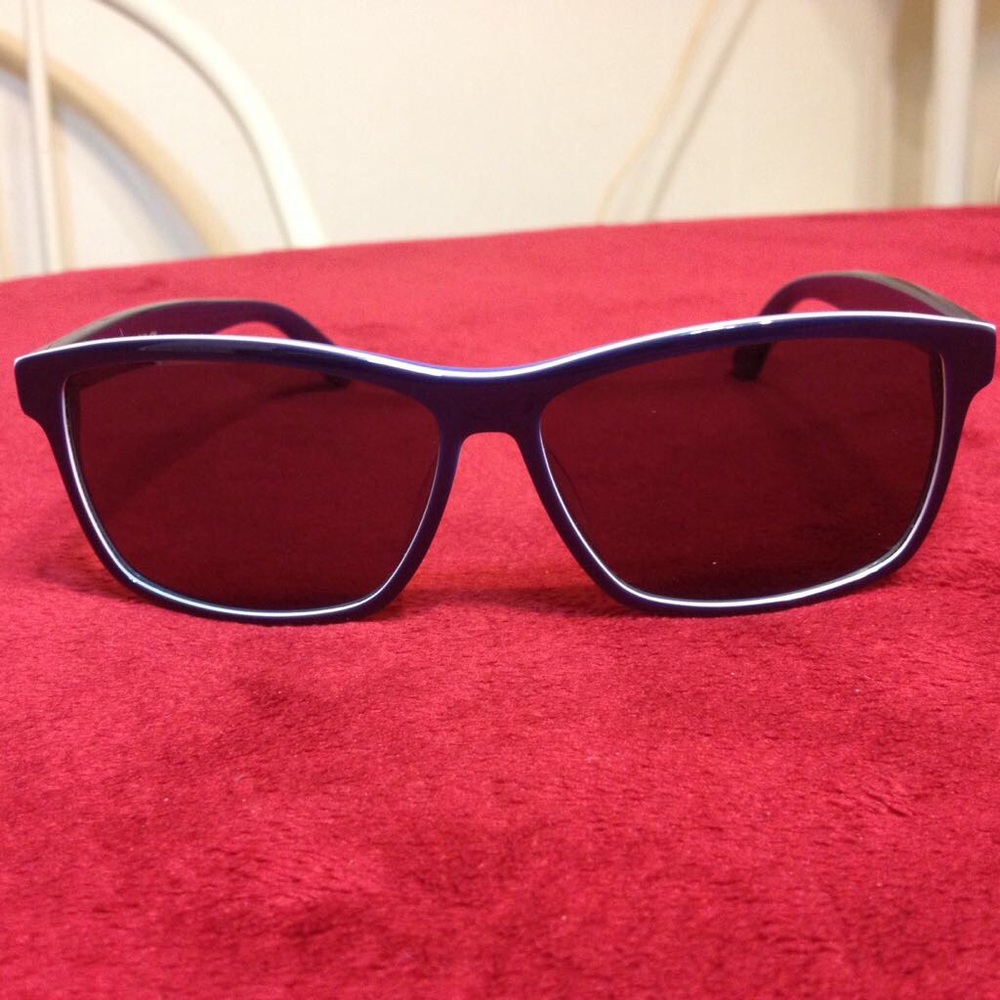 Lacoste 705S sun glasses