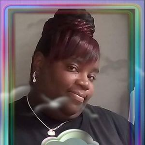Meet your Posher, Tanisha