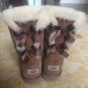 Bailey Bow Uggs (UGG Australia)