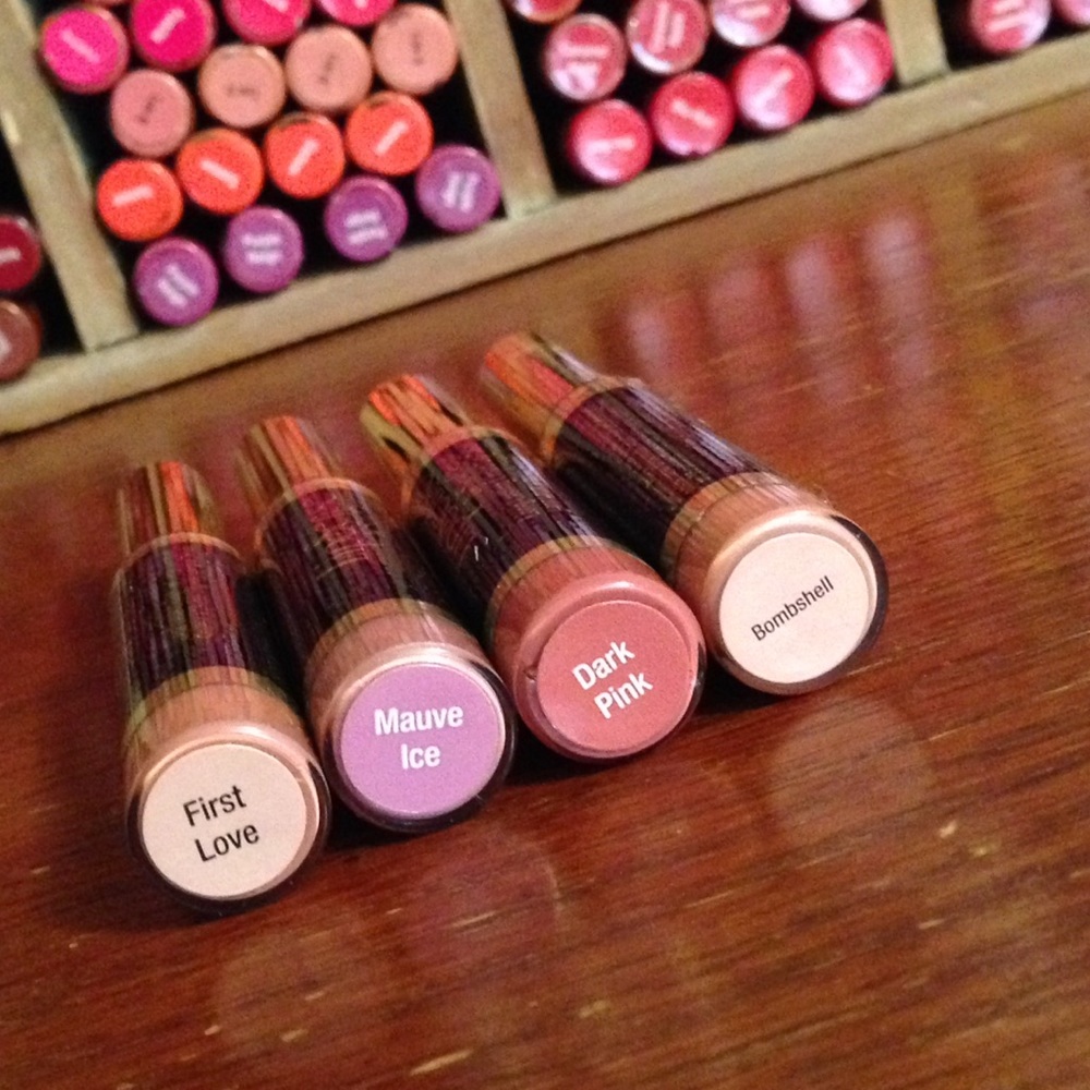 NEW LipSense colors in! HOT sellers! 🚨🚨
