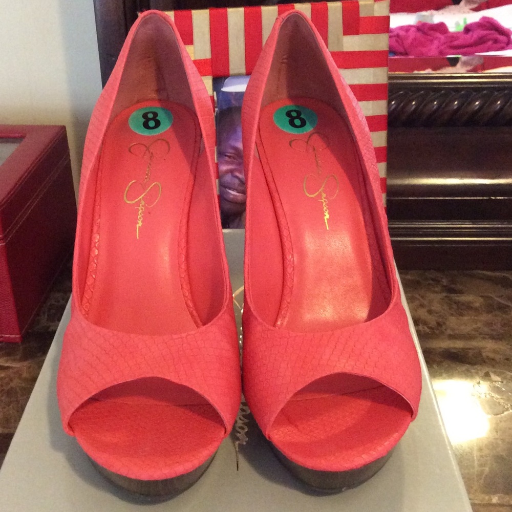 Jessica Simpson Wedges