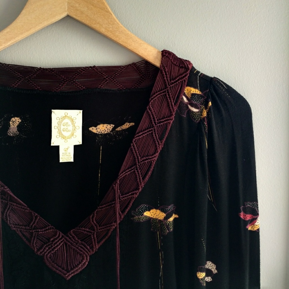 Anthropologie Ric Rac Black Floral Top