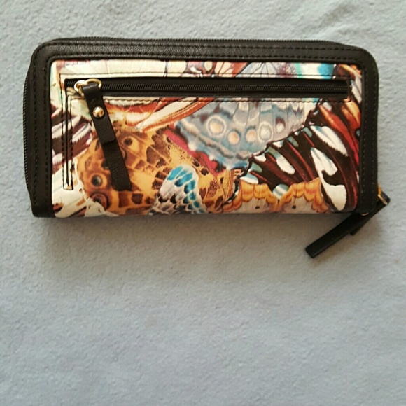 *SOLD*Nine west large wallet good used condition - Picture 2 of 4