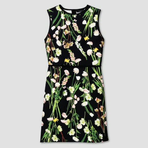 VBxT Breezy English Floral Dress- Sold out online! - Picture 4 of 5