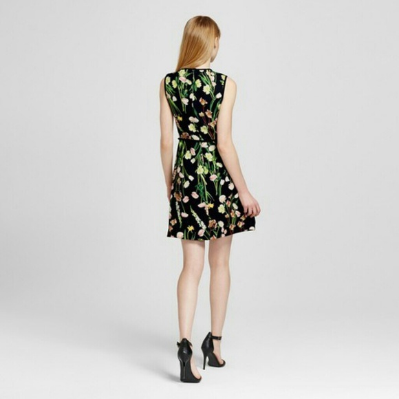 VBxT Breezy English Floral Dress- Sold out online! - Picture 3 of 5