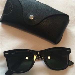 POLARIZED Ray Ban Wayfarer sunglasses
