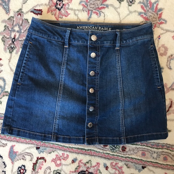 American Eagle Outfitters Dresses & Skirts - American Eagle Outfitters Stretch Denim Skirt