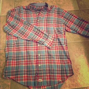 Vineyard Vines Murray Shirt.