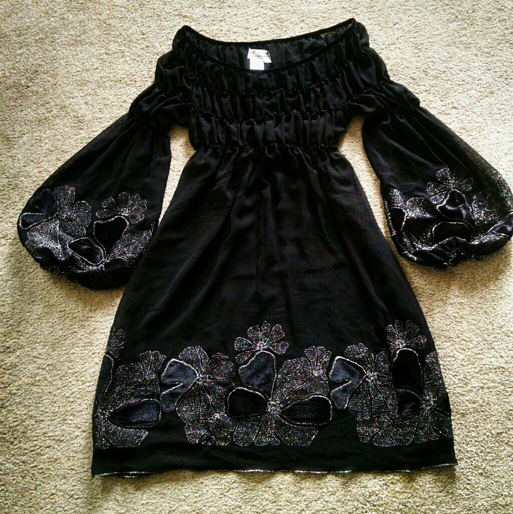 Gorgeous Dress!! Max Studio Specialty Products!
