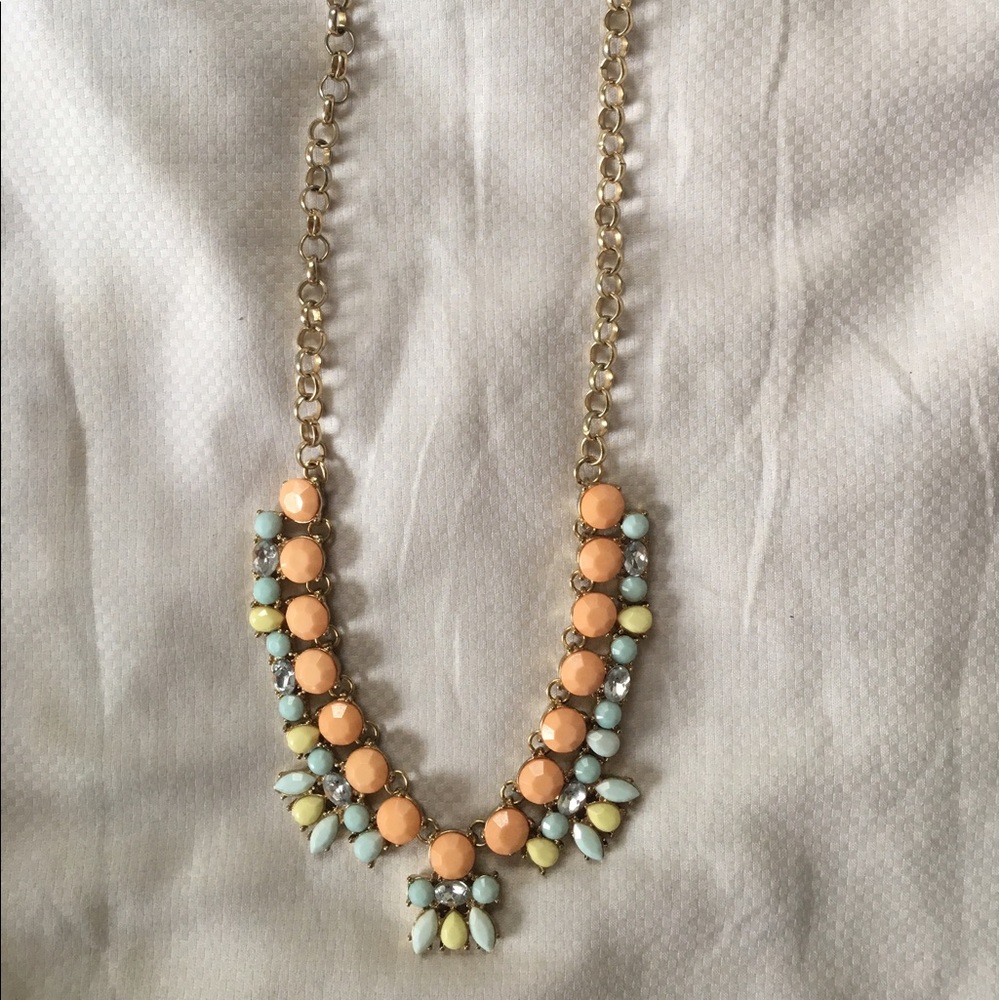 Statement necklace