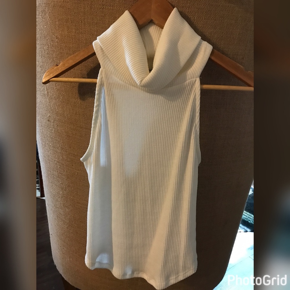 Turtleneck tank top