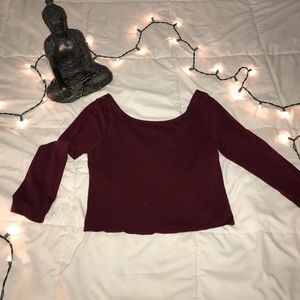 Maroon lacy crop top !