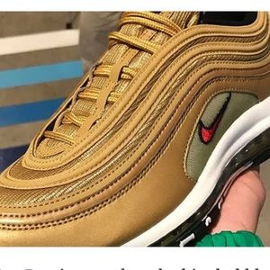 Meet your Posher, Isaiah