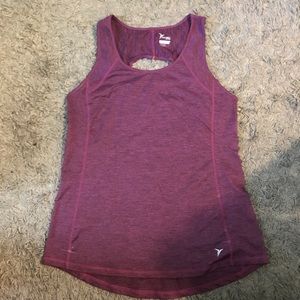 Athletic tank (back peep hole)