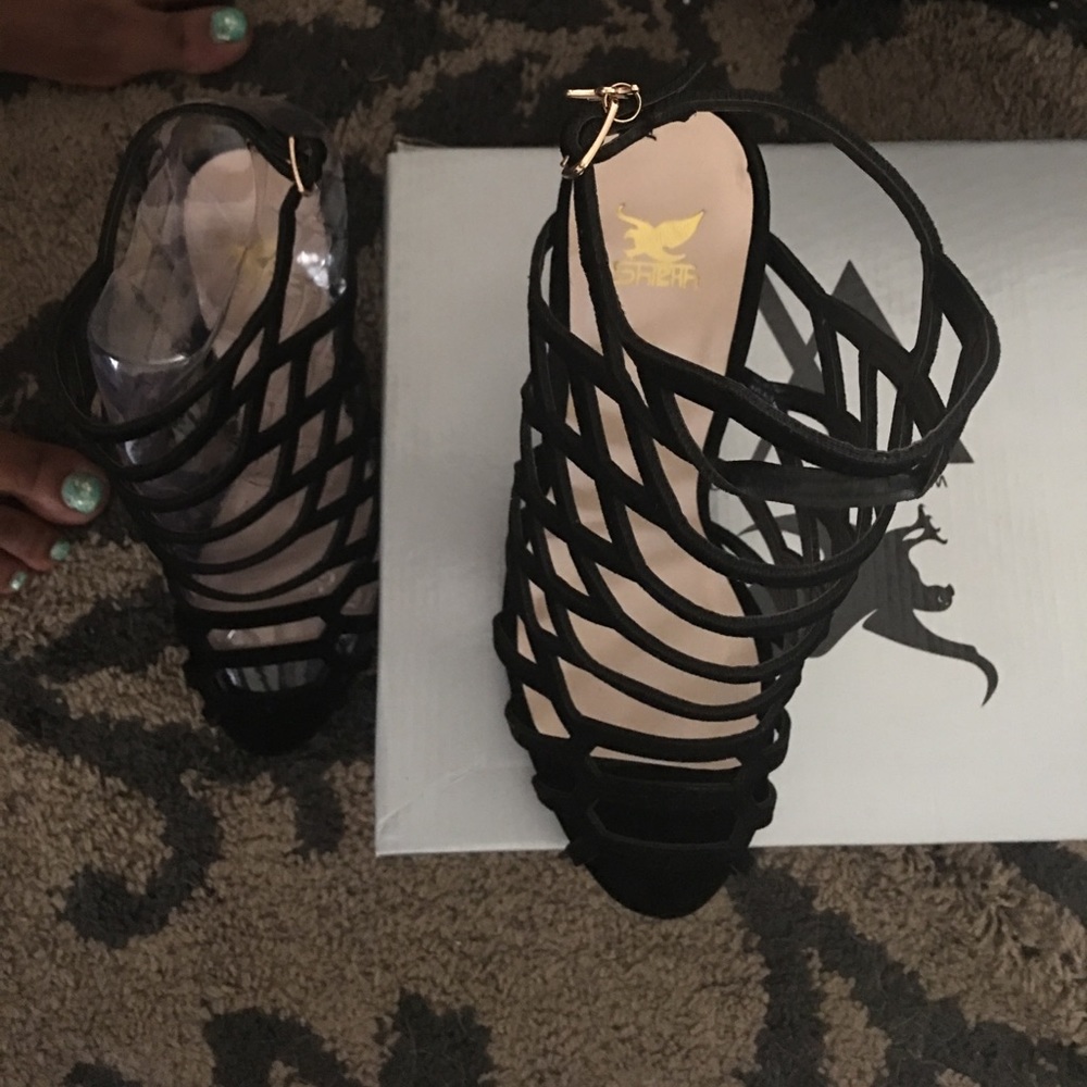 Black Suede Laser Cut 110MM
