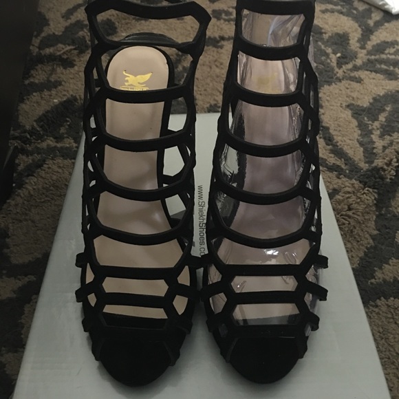 Black Suede Laser Cut 110MM - Picture 2 of 4