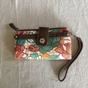 Floral print wristlet