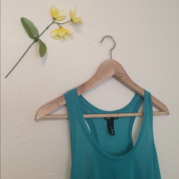 H&M Basic Spring Turquoise Loose Tank Top Small - Picture 2 of 3