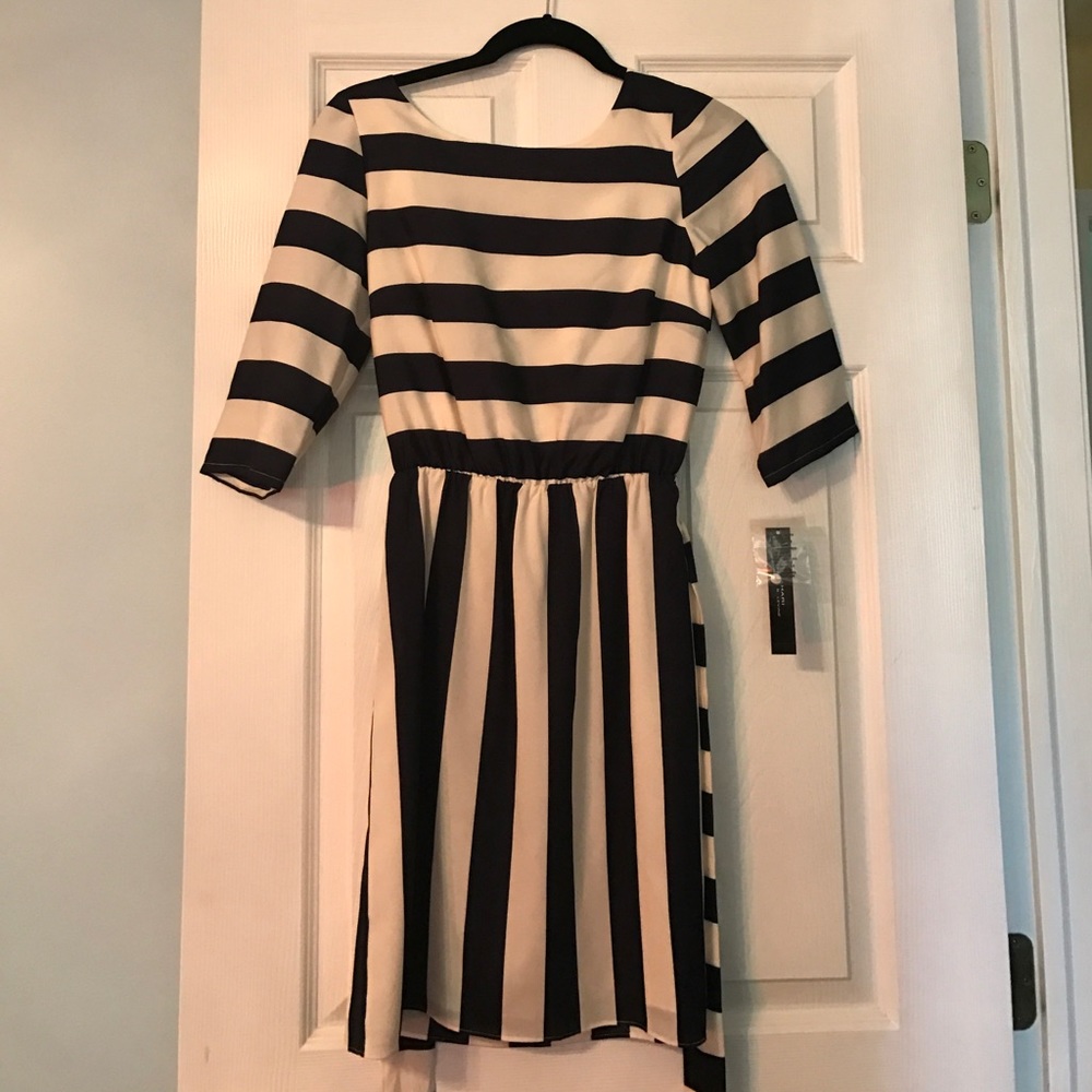 NWT Tahari marina dress