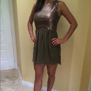 Amisu dress, olive color