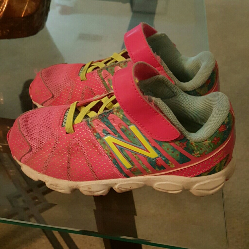 Size 10 toddler shoes