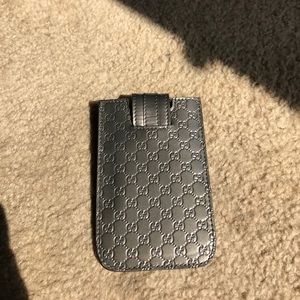Pall Gucci pouch