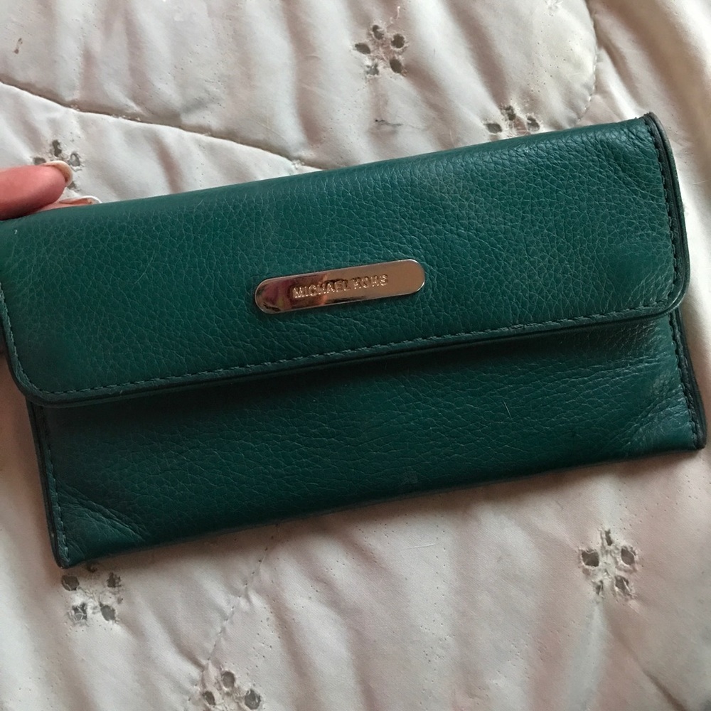 Micheal Kors Wallet