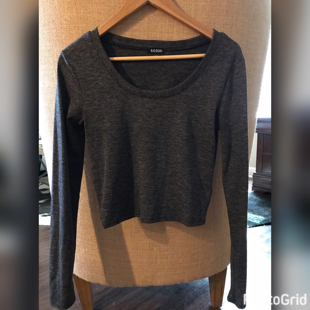 Cropped long sleeve