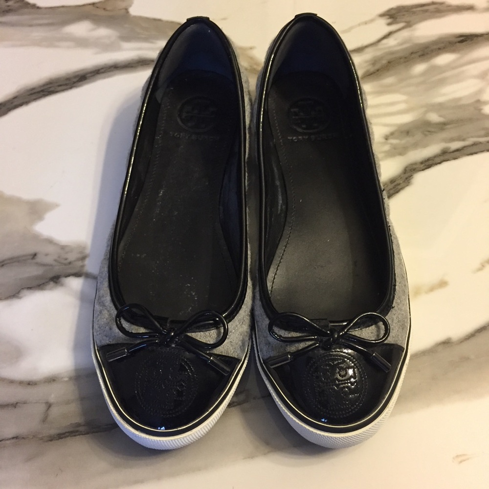 Tory Burch grey/black patent leather slip on