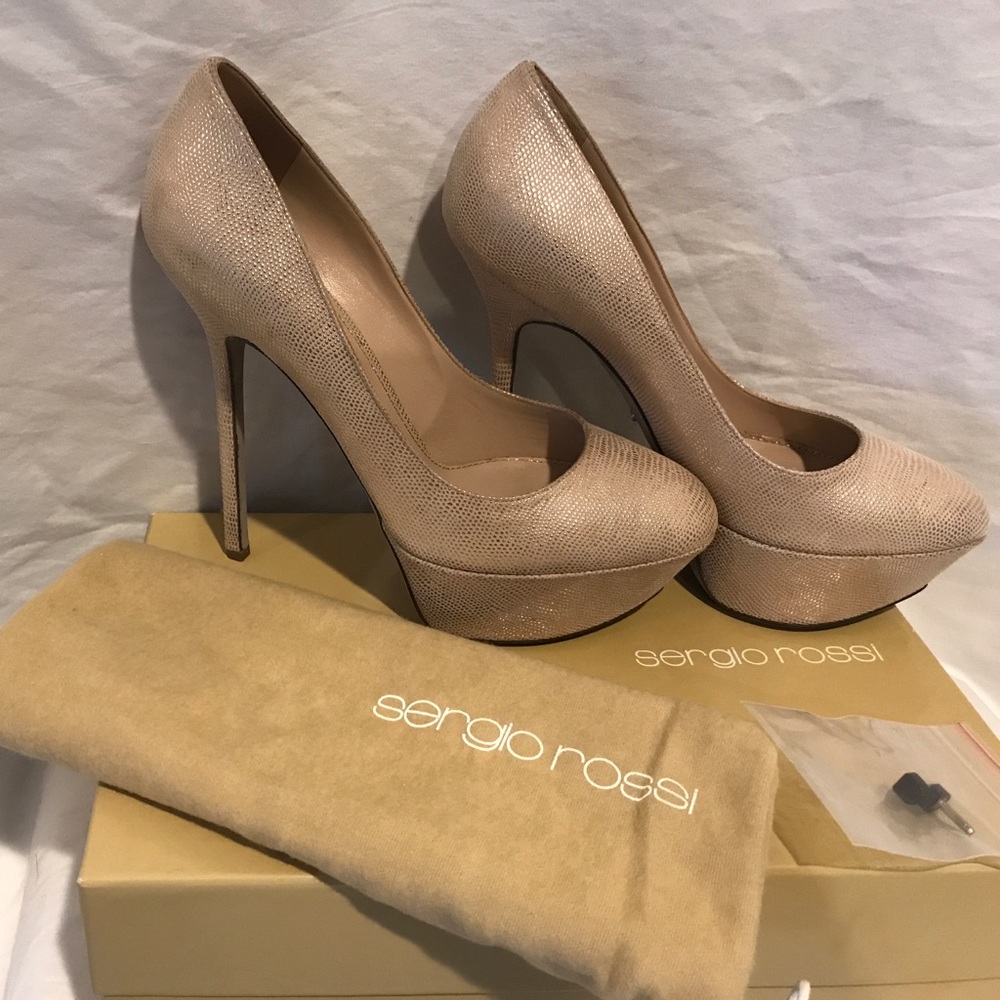 SERGIO ROSSI STUNNING PLATFORM HEELS $695