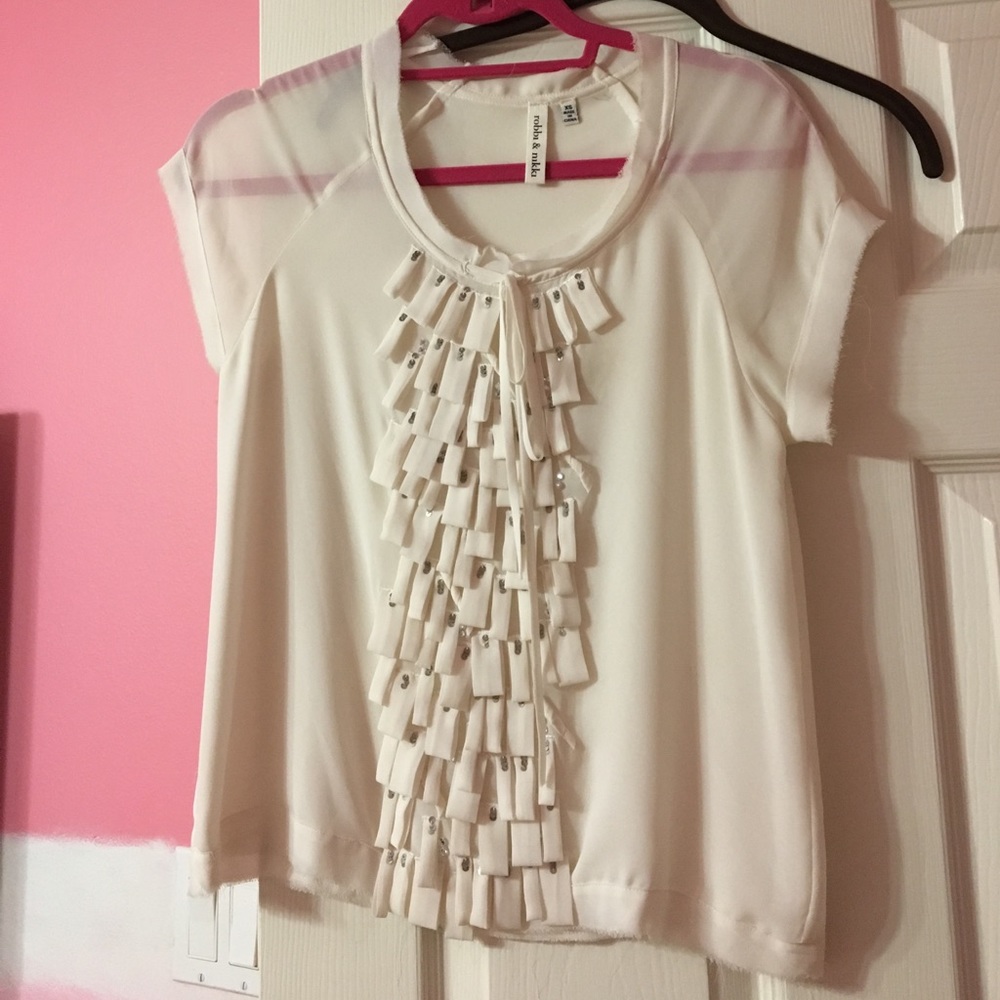 Robbi & Nikki white blouse