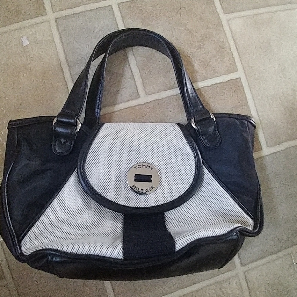 Tommy Hilfiger Purse