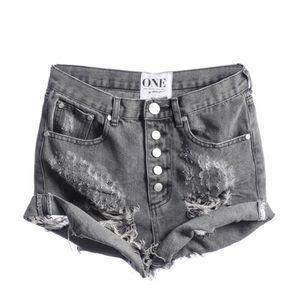 One Teaspoon Gray Denim Shorts One Teaspoon Gray Denim Shorts