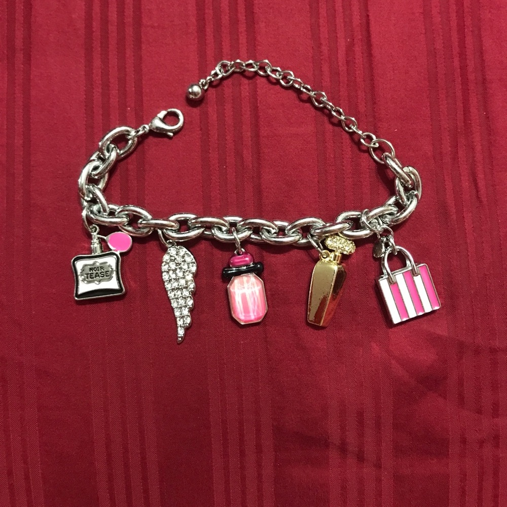 Victoria's Secret Charm Bracelet -one size