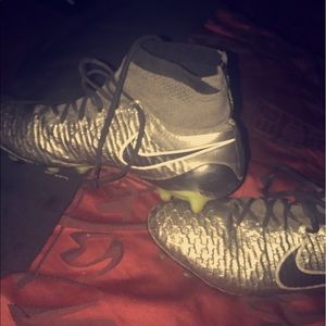 Selling Magistas