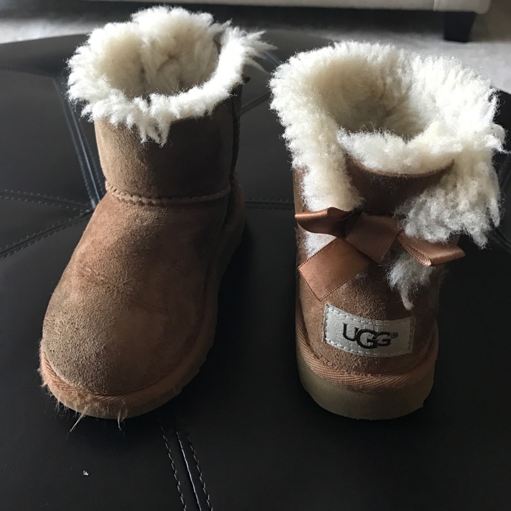 Pre-loved toddler ugg boots