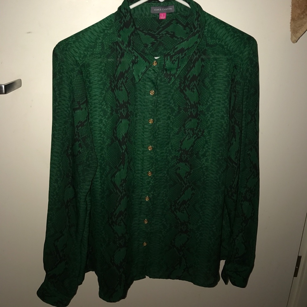 Vince Camuto button down blouse