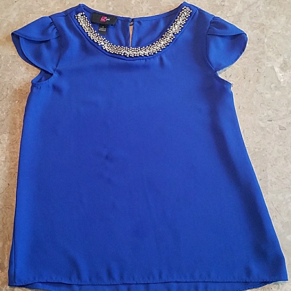 Blouse and skirt bundle