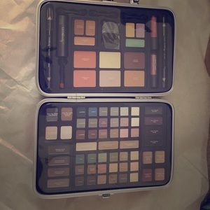 Ulta makeup box with 72 pieces of makeup!!💁