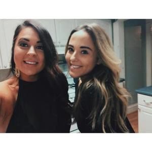 Meet your Posher, Mia