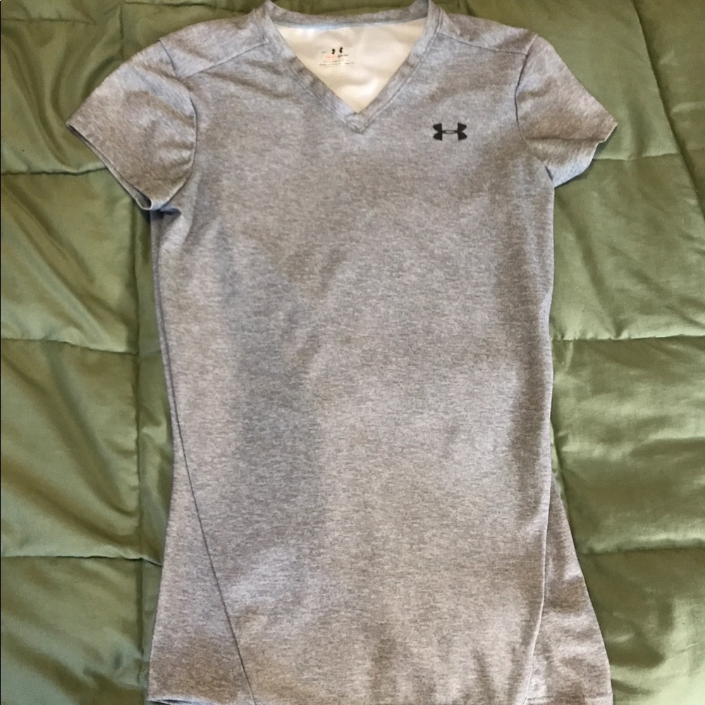 Under Armour women's heat gear shirt
