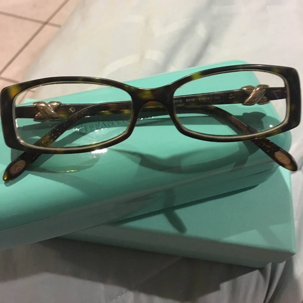 Eye glasses