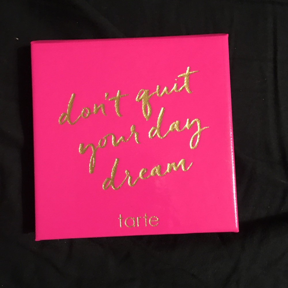 Tarte "Don't Quit Your Daydream" Palette