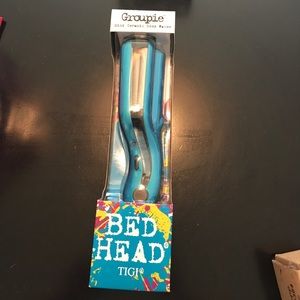 Mini ceramic hair waver